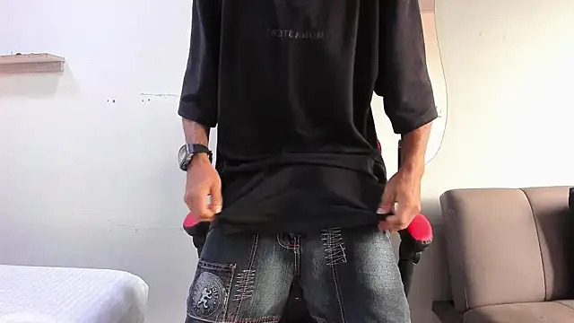 MatthewCullen online show from 01-09-26, 07:32