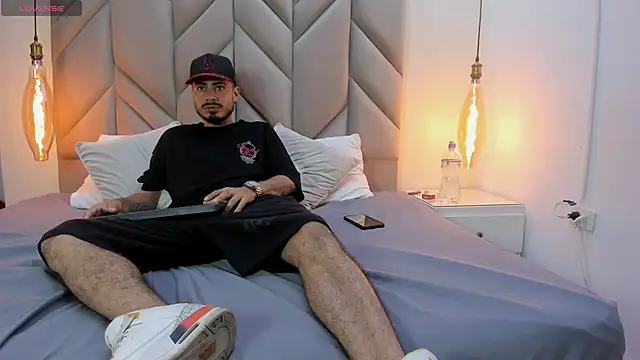 MatthewCullen online show from 04-09-26, 07:09