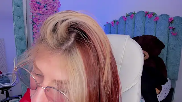 Ash 20  online show from 12-05-25, 02:04