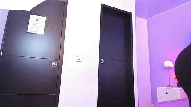 salome moon  online show from 03-05-26, 11:51