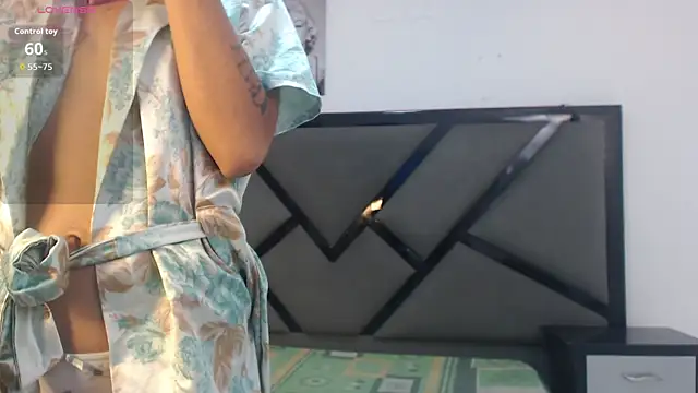 Kittysweett1 online show from 12-18-25, 07:40