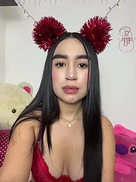 Snapshot of SiennaLorens chatting on 12-03-25, 02:27 SiennaLorens online show from 12-03-25, 02:27