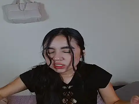SiennaLorens online show from 06-03-26, 10:25