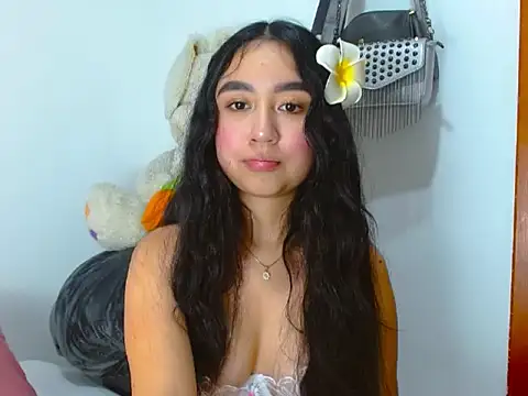 Snapshot of SiennaLorens chatting on 03-03-26, 03:08 SiennaLorens online show from 03-03-26, 03:08