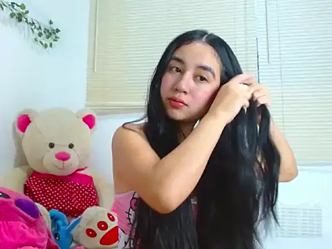 Snapshot of SiennaLorens chatting on 02-27-26, 01:22 SiennaLorens online show from 02-27-26, 01:22