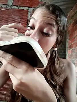 Vanneskk online show from 03-13-26, 07:41