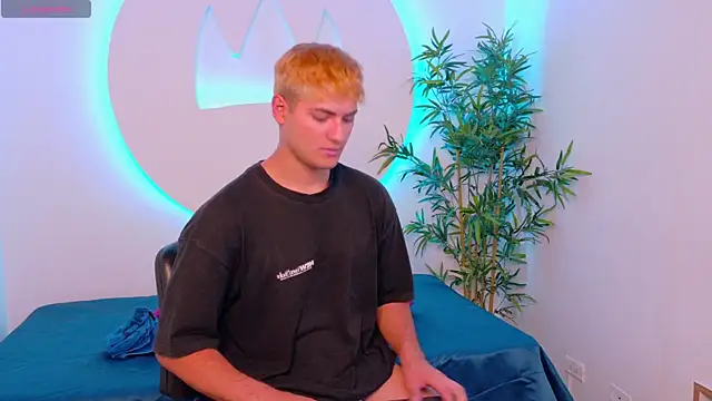 KaelSwitch online show from 01-10-26, 08:26