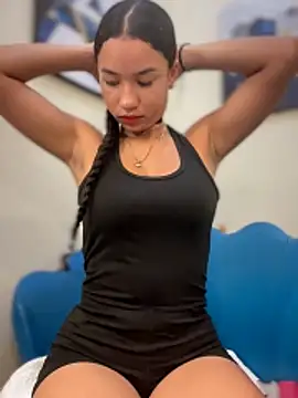 Snapshot of ZoeyFierce chatting on 06-01-26, 06:51 ZoeyFierce online show from 06-01-26, 06:51