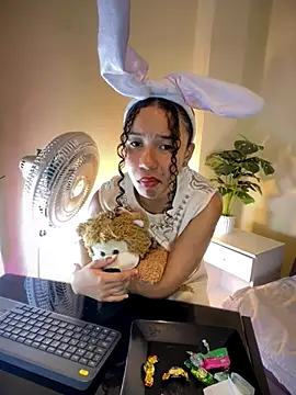 Snapshot of ZoeyFierce chatting on 11-29-25, 02:50 ZoeyFierce online show from 11-29-25, 02:50