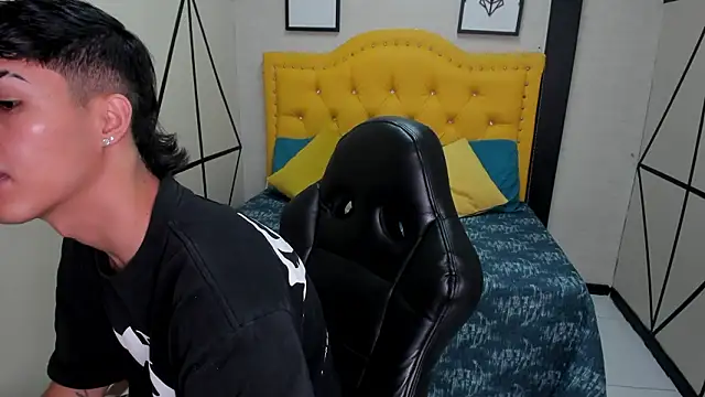 Ethan Jamees online show from 02-26-26, 07:36