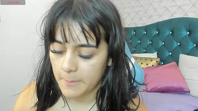 Snapshot of Valery_jame chatting on 07-11-26, 08:09 Valery jame online show from 07-11-26, 08:09