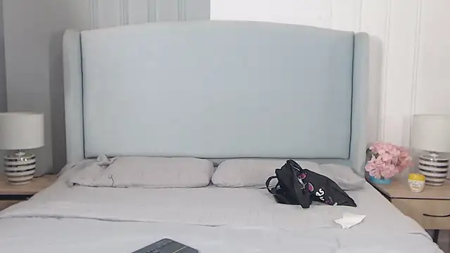 Snapshot of Chelseadow chatting on 12-05-25, 09:23 Chelseadow online show from 12-05-25, 09:23