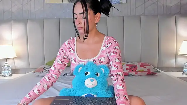 SilkSigh online show from 01-07-26, 04:06