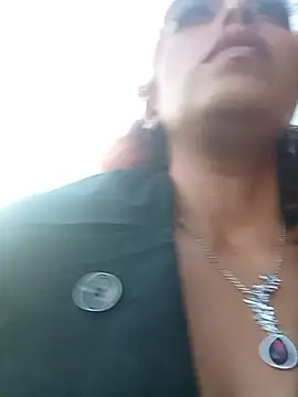 qaarlyfogosa online show from 12-17-25, 02:00