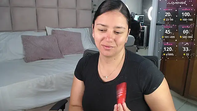 KaylaVonn online show from 02-19-26, 04:20