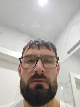 Snapshot of martme69 chatting on 12-19-25, 08:49 martme69 online show from 12-19-25, 08:49