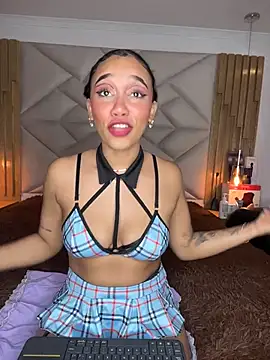 coraline vera online show from 03-19-26, 07:36