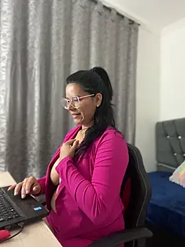 CATHA EF online show from 12-17-25, 12:43