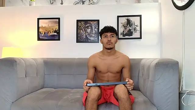 Snapshot of COUPLES_BOYS chatting on 02-26-26, 01:16 COUPLES BOYS online show from 02-26-26, 01:16