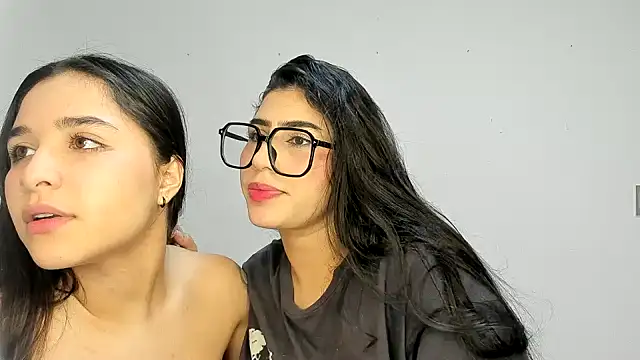 ROUS SWEET  online show from 12-23-25, 02:33