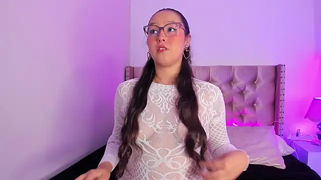  AmyAdams  online show from 01-15-26, 05:11