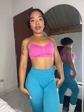 caro ebony online show from 12-18-25, 08:34