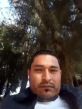 cristian112090 online show from 12-20-25, 05:38