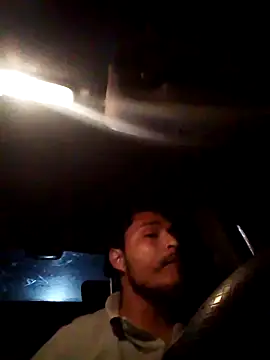 cristian112090 online show from 12-21-25, 07:32