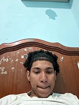 nvh18Aklzim online show from 02-21-26, 05:53