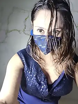 HONEY BEBS online show from 01-06-26, 03:49