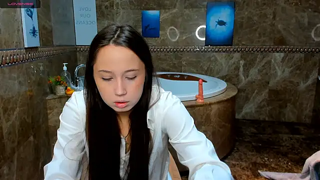 Carolina-sky online show from 12-21-25, 01:19