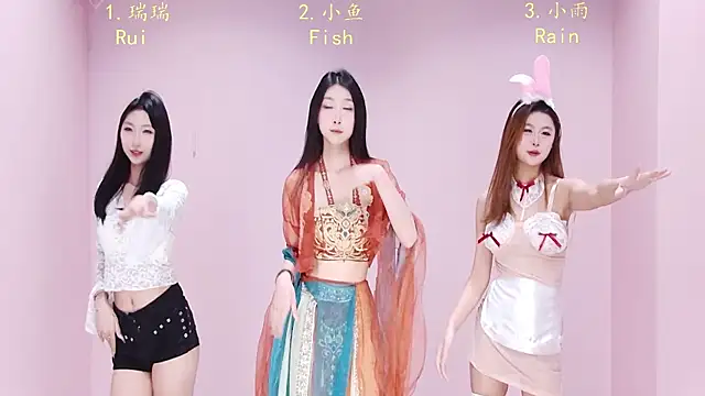 Miss-Girl online show from 01-06-26, 02:32