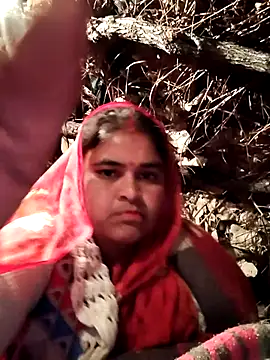 Snapshot of Ranjna_bhabi chatting on 01-06-26, 02:10 Ranjna bhabi online show from 01-06-26, 02:10