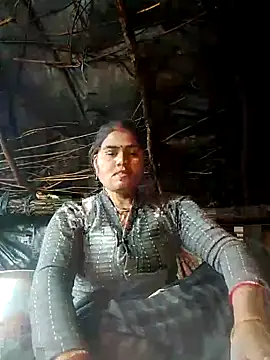 Snapshot of Ranjna_bhabi chatting on 12-15-25, 05:24 Ranjna bhabi online show from 12-15-25, 05:24