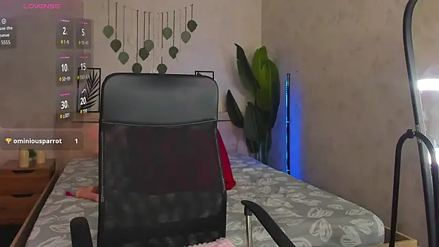 Snapshot of Alicia_Hars chatting on 06-24-26, 12:09 Alicia Hars online show from 06-24-26, 12:09
