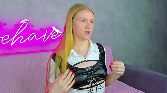 Snapshot of Alicia_Hars chatting on 02-25-26, 11:37 Alicia Hars online show from 02-25-26, 11:37