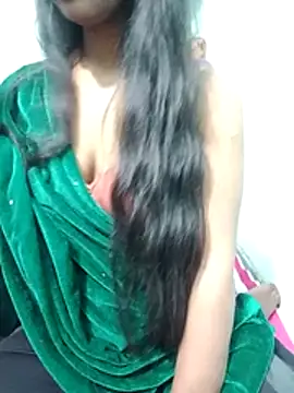 Snapshot of Zoyaa-Zubair chatting on 02-18-26, 09:17 Zoyaa-Zubair online show from 02-18-26, 09:17