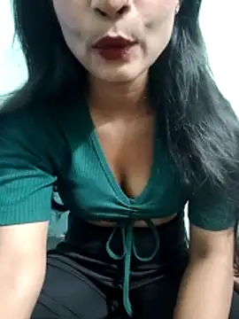 Zoyaa-Zubair online show from 04-21-26, 07:31