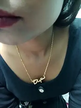 Snapshot of Zoyaa-Zubair chatting on 02-14-26, 05:02 Zoyaa-Zubair online show from 02-14-26, 05:02