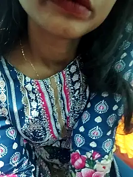 Snapshot of Zoyaa-Zubair chatting on 03-14-26, 06:25 Zoyaa-Zubair online show from 03-14-26, 06:25