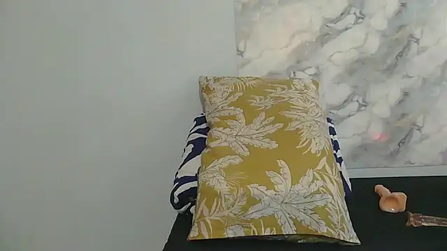 SexyZuluBarbie online show from 06-02-26, 10:37