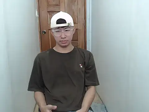 asiantwink0000 online show from 01-13-26, 08:35