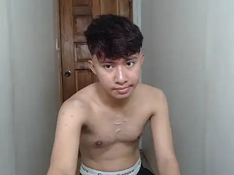 asiantwink0000 online show from 01-13-26, 12:04