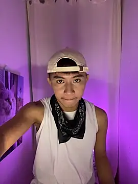 asiantwink0000 online show from 02-14-26, 09:53