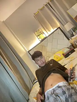 asiantwink0000 online show from 01-14-26, 09:35