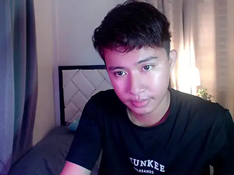 asiantwink0000 online show from 02-18-26, 08:33