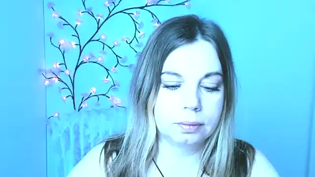 Amanda Swannn online show from 02-14-26, 07:19