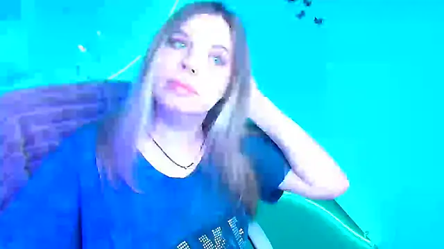 Amanda Swannn online show from 02-06-26, 01:07