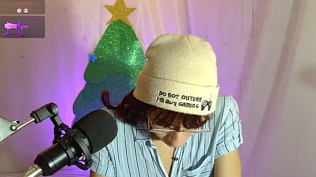 kattycat   online show from 12-17-25, 05:01