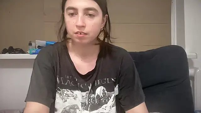 Aphr0ditee online show from 07-15-26, 06:15
